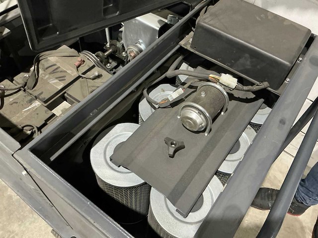 2017 bluq q95 veegmachine - afbeelding 16 van  18