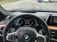 2017 bmw 5-serie m550i xd executive personenauto - afbeelding 20 van  34