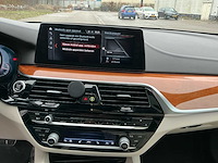 2017 bmw 5-serie m550i xd executive personenauto - afbeelding 22 van  34