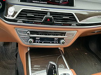 2017 bmw 730d sedan personenauto - afbeelding 11 van  33