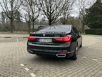 2017 bmw 730d sedan personenauto - afbeelding 31 van  33