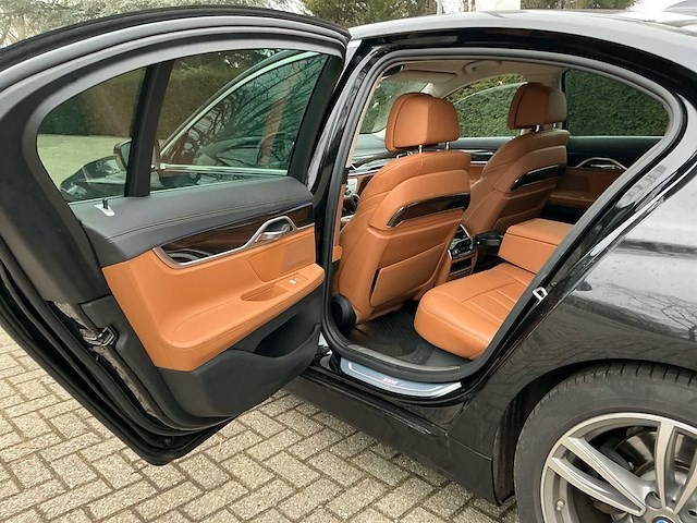 2017 bmw 730d sedan personenauto - afbeelding 16 van  33