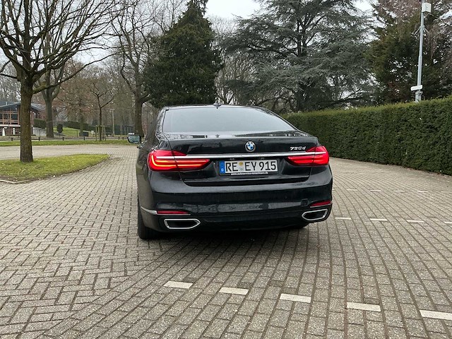 2017 bmw 730d sedan personenauto - afbeelding 27 van  33