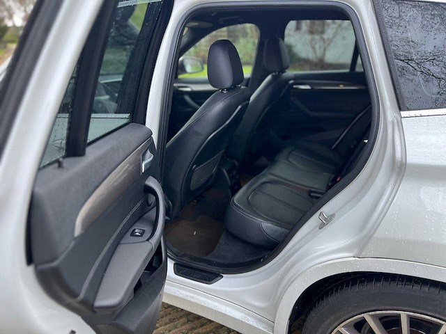 2017 bmw x1 xdrive18d high exec. personenauto - afbeelding 11 van  17