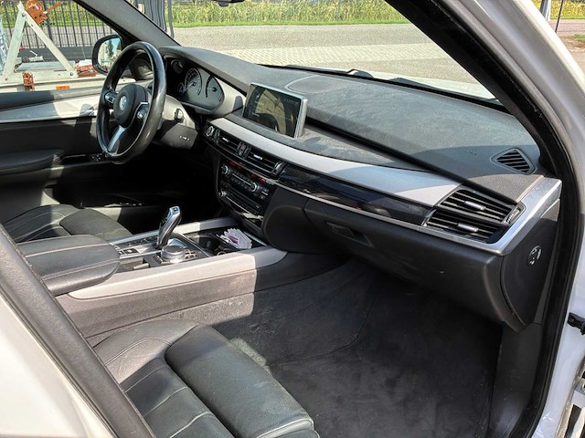 2017 bmw x5 xdrive40e - afbeelding 17 van  38