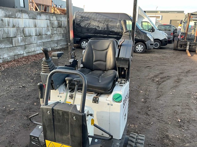 2017 bobcat e10z minigraafmachine - afbeelding 16 van  30