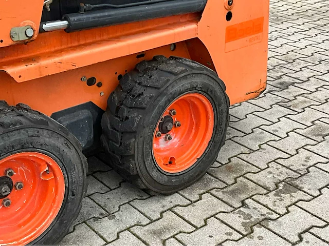 2017 bobcat s70 schranklader / mini wiellader - afbeelding 18 van  30