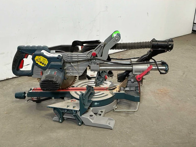 2017 bosch gcm 8 sjl telescoop-/afkortzaag - afbeelding 4 van  6