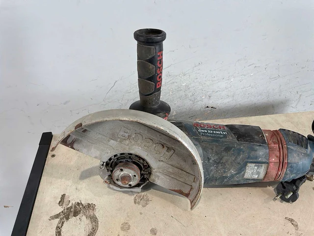 2017 bosch gws 22-230 lvi haakse slijper - 230mm - afbeelding 3 van  6