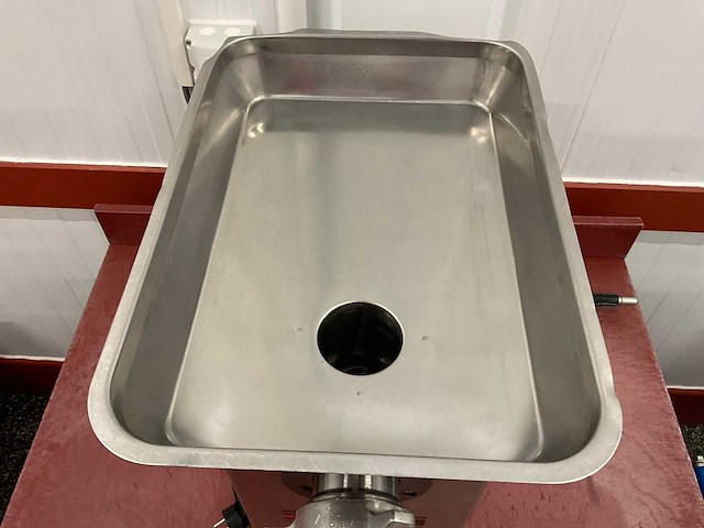 2017 braher international p 22 “ce” vleesmolen - afbeelding 4 van  6