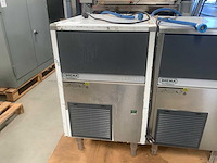 2017 brema gb 902a hc ijsblokjesmachine - afbeelding 1 van  4