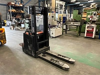 2017 bt / toyota spe160l elektrische stapelaar met platform - afbeelding 5 van  11