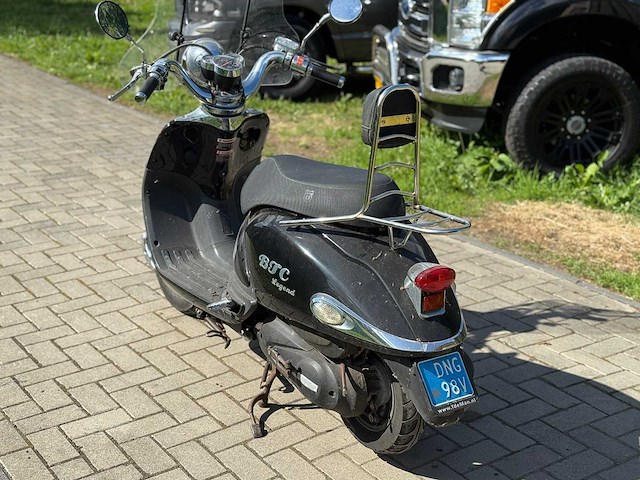 2017 btc legend scooter - afbeelding 6 van  12