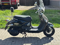 2017 btc legend scooter - afbeelding 9 van  12
