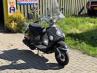 2017 btc legend scooter - afbeelding 10 van  12
