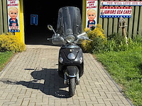 2017 btc legend scooter - afbeelding 11 van  12