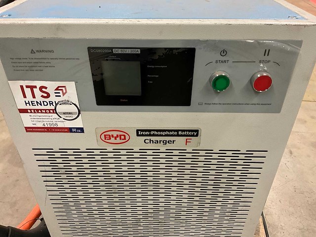 2017 byd ecb25b vorkheftruck - afbeelding 14 van  23