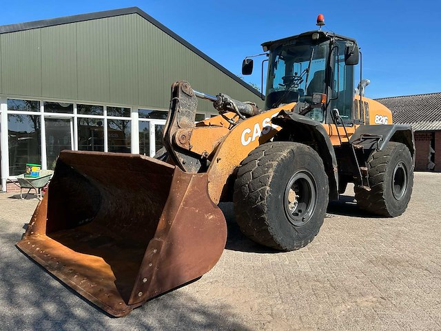 2017 case 821g shovel - afbeelding 1 van  33