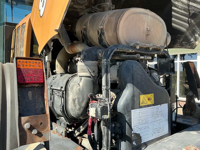2017 case 821g shovel - afbeelding 27 van  33