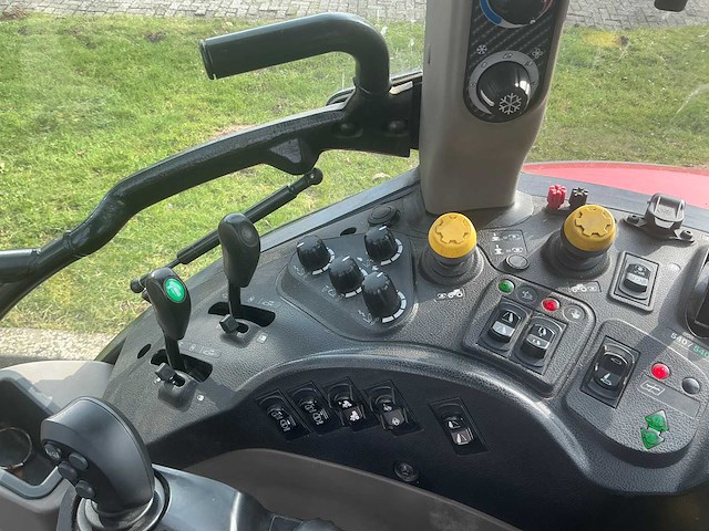 2017 case ih luxxum 110 vierwielaangedreven landbouwtractor - afbeelding 31 van  44