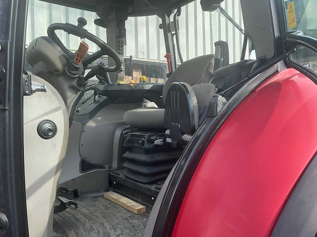2017 case ih luxxum 110 vierwielaangedreven landbouwtractor - afbeelding 34 van  44
