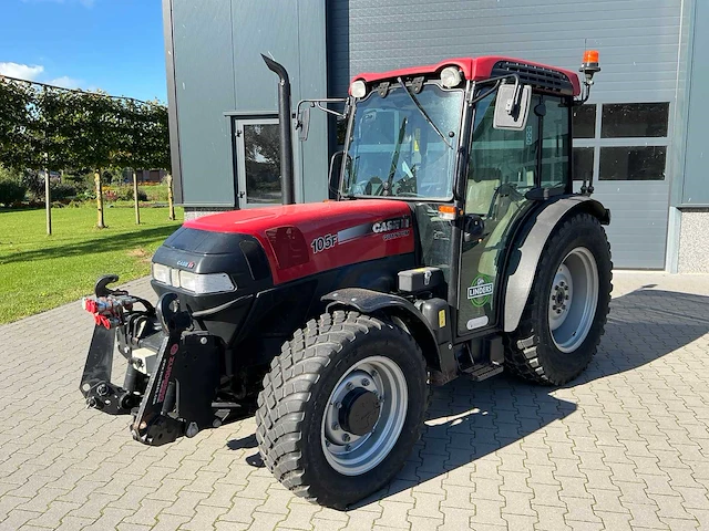 2017 case international quantum 105f smalspoortractor - afbeelding 1 van  37