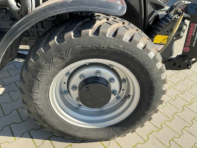 2017 case international quantum 105f smalspoortractor - afbeelding 10 van  37