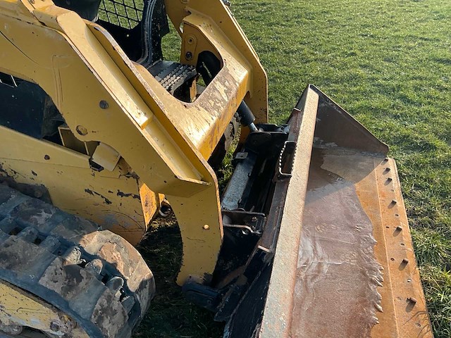 2017 caterpillar 295d schranklader / skid steer - afbeelding 17 van  27