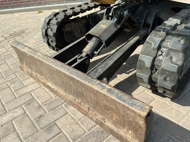 2017 caterpillar 302.4d midigraafmachine - afbeelding 9 van  23