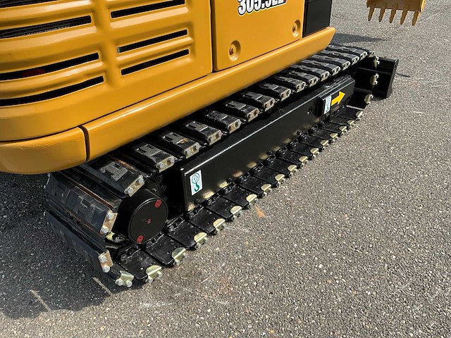 2017 caterpillar 305.5e2 midigraafmachine - afbeelding 30 van  34