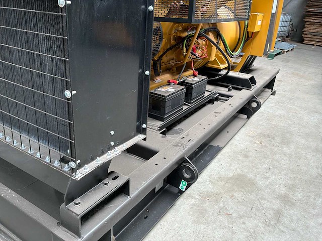 2017 caterpillar 900f 0-uur generatorset - afbeelding 13 van  31
