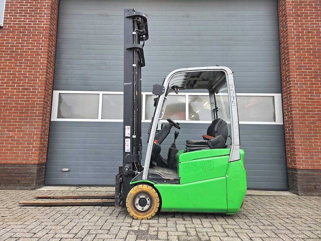 2017 cesab b315 vorkheftruck - afbeelding 1 van  8
