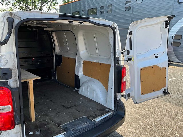 2017 citroen jumpy 1.6 bluehdi bedrijfswagen v-876-dk - afbeelding 19 van  26