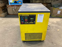 2017 comprag persluchtapparatuur / gekoelde luchtdroger - afbeelding 2 van  6