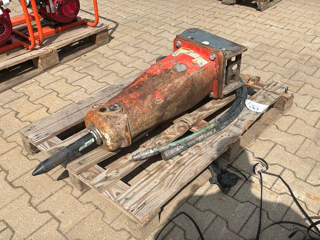 2017 cseri 4510450 hydraulische sloophamer - afbeelding 1 van  9