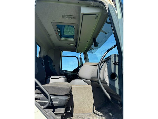 2017 daf cf330 vrachtwagen - afbeelding 13 van  20