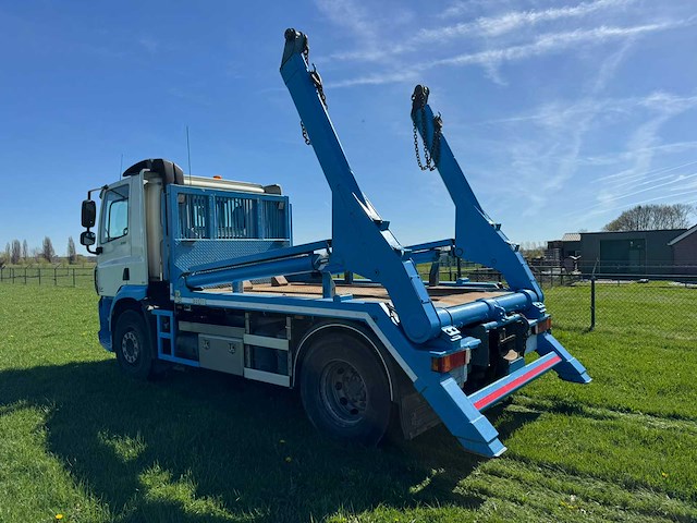 2017 daf cf330 vrachtwagen - afbeelding 15 van  20