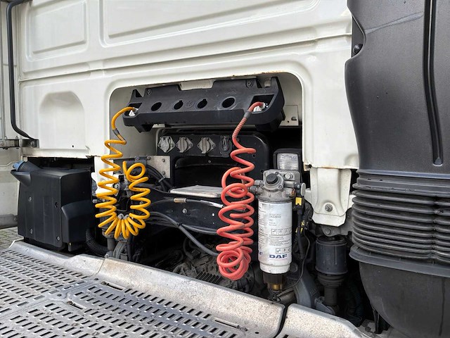 2017 daf xf 460 ft opleggertrekker (95-bjd-6) - afbeelding 2 van  31