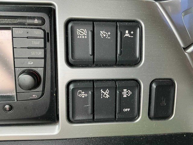 2017 daf xf440ft opleggertrekker - afbeelding 44 van  53