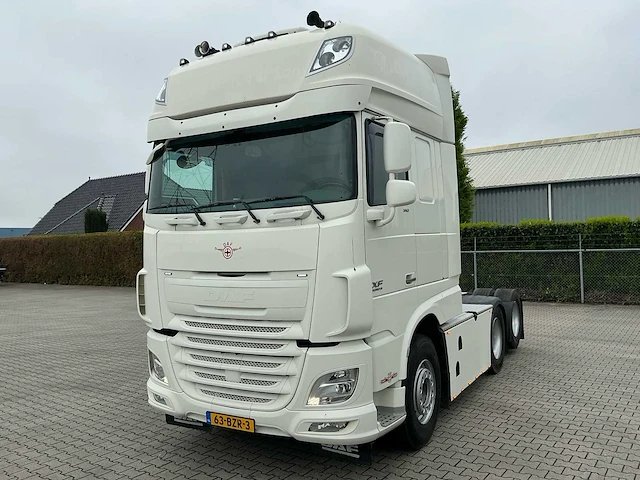 2017 daf xf510 vrachtwagen - afbeelding 1 van  50