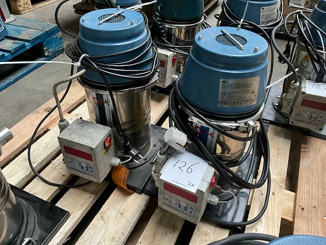 2017 dega pixie vacuüm hopper / feeder (2x) - afbeelding 1 van  5