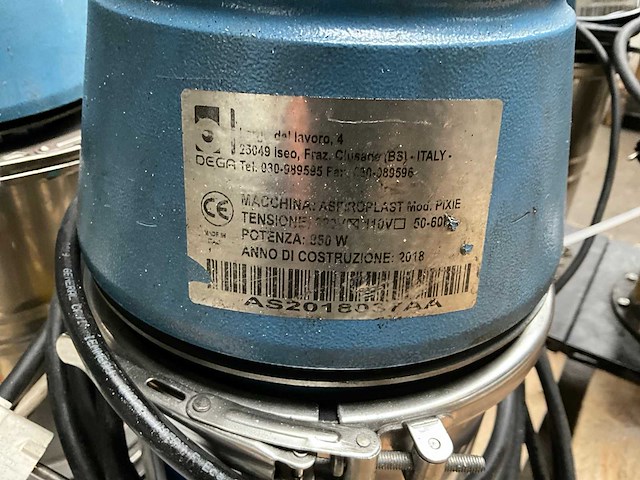 2017 dega pixie vacuüm hopper / feeder (2x) - afbeelding 5 van  5