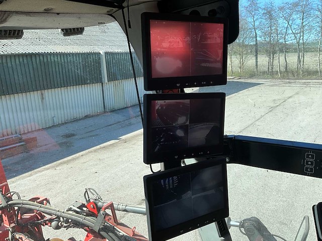 2017 dewulf kwatro gen ii 4-rij bunkerrooier op rupsonderstel aardappelrooier - afbeelding 48 van  72