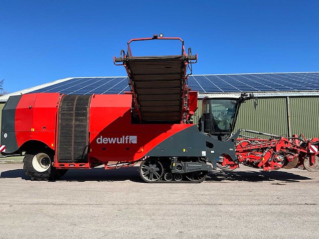 2017 dewulf kwatro gen ii 4-rij bunkerrooier op rupsonderstel aardappelrooier - afbeelding 64 van  72