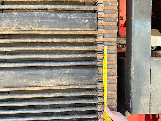 2017 dewulf kwatro gen ii 4-rij bunkerrooier op rupsonderstel aardappelrooier - afbeelding 72 van  72