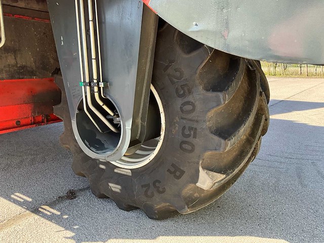 2017 dewulf kwatro gen ii 4-rij bunkerrooier op rupsonderstel aardappelrooier - afbeelding 3 van  43