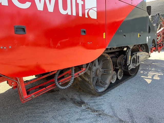 2017 dewulf kwatro gen ii 4-rij bunkerrooier op rupsonderstel aardappelrooier - afbeelding 15 van  43
