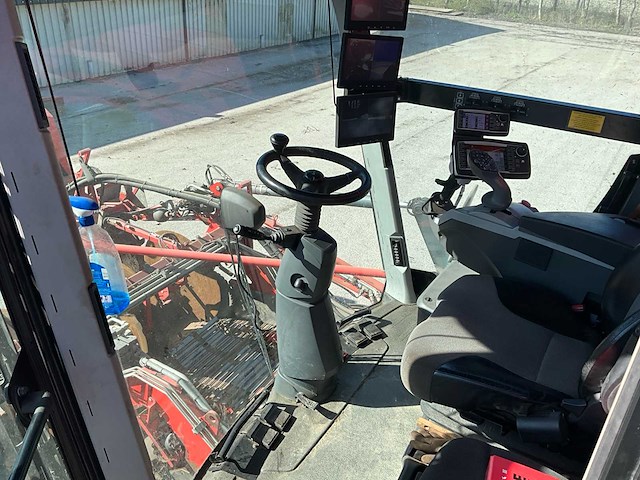 2017 dewulf kwatro gen ii 4-rij bunkerrooier op rupsonderstel aardappelrooier - afbeelding 26 van  43