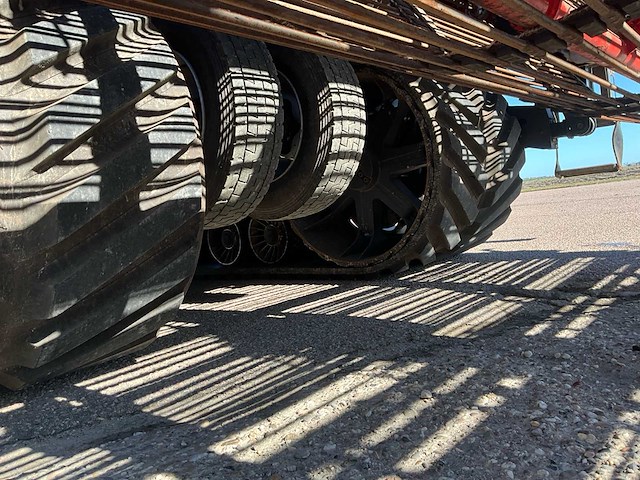 2017 dewulf kwatro gen ii 4-rij bunkerrooier op rupsonderstel aardappelrooier - afbeelding 39 van  43