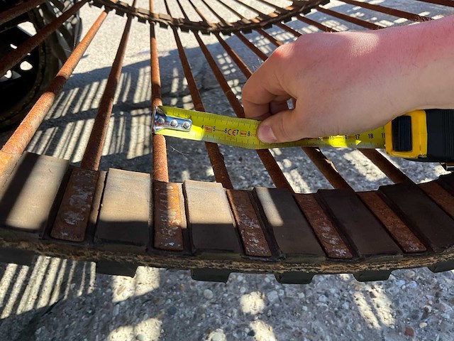 2017 dewulf kwatro gen ii 4-rij bunkerrooier op rupsonderstel aardappelrooier - afbeelding 40 van  43